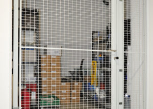 Gittertrennwände abschliessbar Kellerabteil Stiftung Gesundheitsförderung Bad Zurzach + Baden